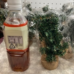 ミニクリスマスツリー　たくさんの画像