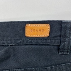 BEAMS 黒デニムの画像