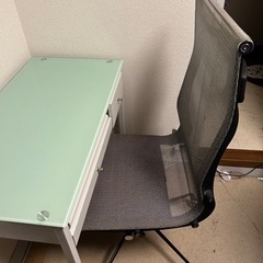 オフィスチェアの画像