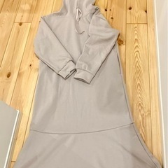 美品トレーナーワンピースの画像