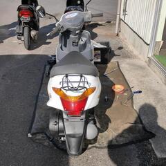 値下げしました。レッツ5G 白の画像