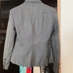 ジャケット 上着 グレー アウター 個性的の画像