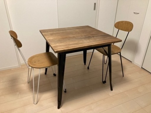 ノーチェnoce テーブル