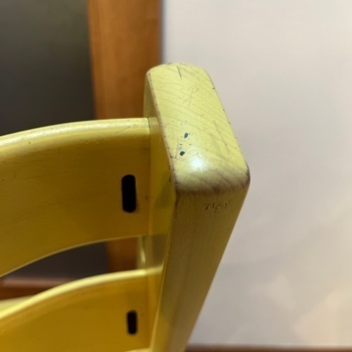 ストッケ　トリップトラップ　黄色