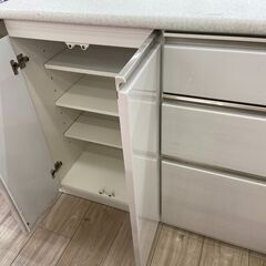 ホワイトカラーのキッチンカウンターをご紹介！（トレファク寝屋川）