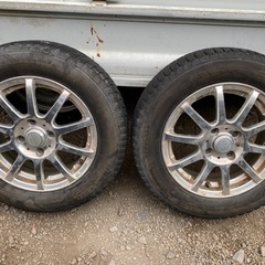 バリ溝　14インチスタッドレスタイヤ　アルミホイール付き　ソリオ・フィットなどの画像