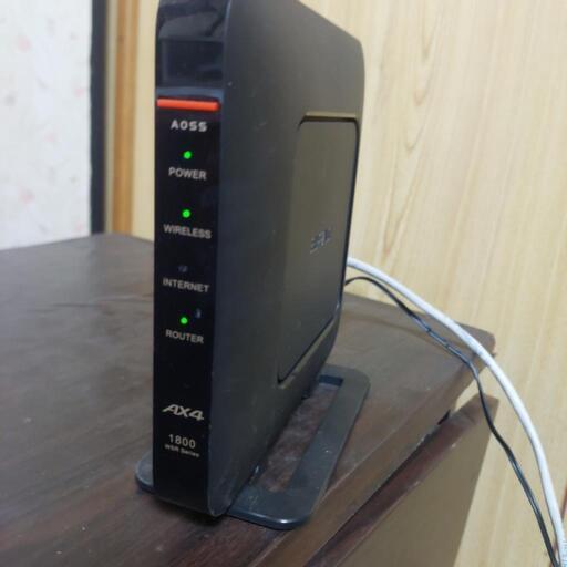 Wi-Fi ルーター　(バッファロー)