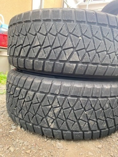 値下げしました　バリ溝　ランクル200系　純正アルミ　スタッドレスタイヤセット　285/60R18 ブリヂストンDM-V2