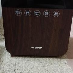 アイリスオーヤマ　加湿器　（箱あり）新品