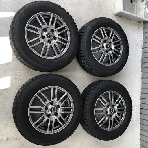 スタッドレスタイヤ195/65R15アルミホイール付4本2022年製