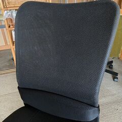 デスクチェア　黒の画像