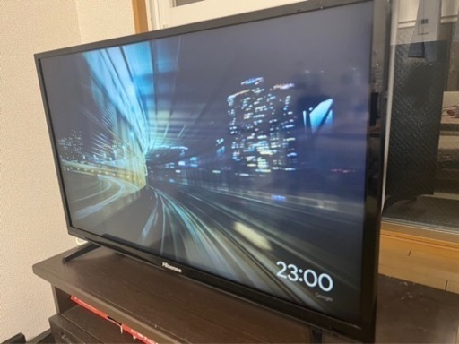 定価15万円テレビ32型&テレビ台付き！！