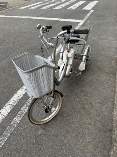 ブリヂストン　アシスタワゴンAW114