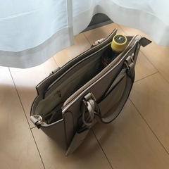 【新品•未使用】ハンドバッグお譲りいたしますの画像