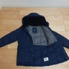 GAPのダウンの画像