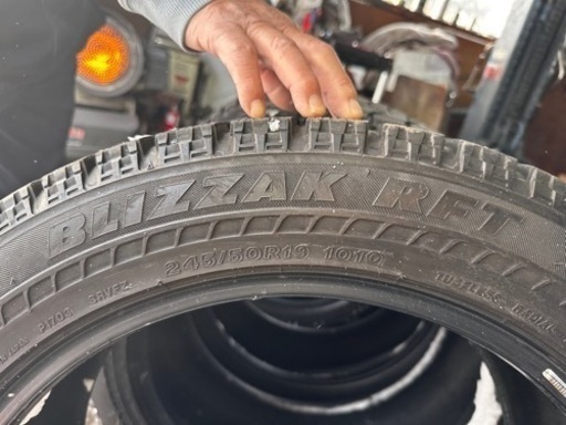 245/50r19 ブリジストン ブリザックRFT 冬タイヤ