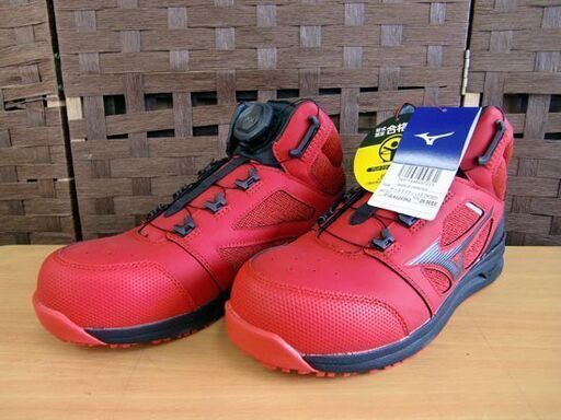 ☆未使用品 MIZUNO ALMIGHTY LSⅡ73M BOA 26.0cm プロテクティブスニーカー プロスニーカー ミズノ ミドルカット レッド×ブラック 安全靴 札幌 北20条店