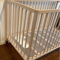 IKEA イケア　SNIGLAR スニーグラル ベビーベッド, ビーチ, 60x120 cmの画像