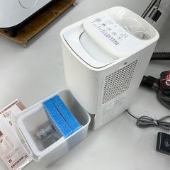【超美品‼️】シャープ 2020年製 ~15畳用 ハイブリッド式加湿器 プラズマクラスター搭載 ホワイト♪の画像