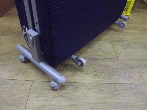 ③折りたたみベッド シングルベッド マットの厚み約7cm ネイビー 折り畳みベッド 紺色 札幌市 厚別区
