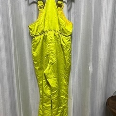 差し上げます　キッズ　スキーウェア　の画像