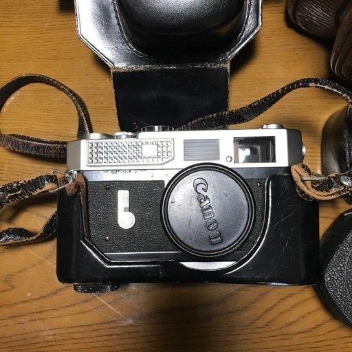 レトロカメラ (Canon7 model)