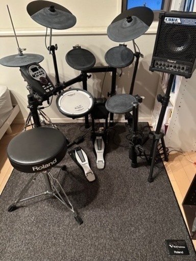 ローランド　電子ドラム　TD-11 スピーカー、椅子付き
