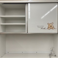クマのプーさんのキッチン収納棚の画像