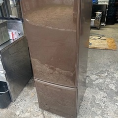 Panasonic 冷蔵庫　NR-B171W-T型の画像