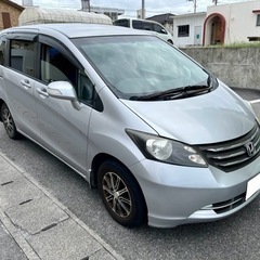 ホンダフリード　車検1年残り　走行10万キロ