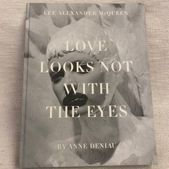 【新品】Alexander McQueen 写真集 洋書
