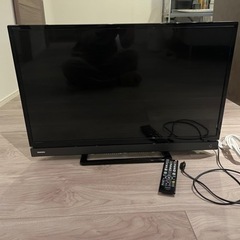 TOSHIBA 32インチ　テレビ