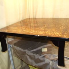 【紋別市発】　高級座卓　鳳凰　９１×９１×高さ３２㎝　和室テーブル　ローテーブル　座卓　テーブル表面に鳳凰の図柄　中古品　の画像