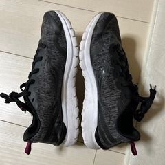 ウォーキングシューズ⭐︎サッカニーの画像