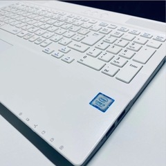 PCmap'sのオススメパソコンメモリ16GB♫オフィス付属★カワイイホワイト色★人気のLAVIE★決済方法選べます♫の画像