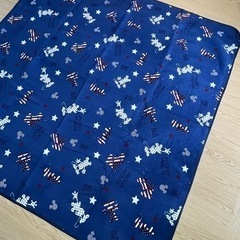 180✖️180 ミッキーマウス柄　ラグ　カーペットの画像