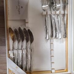 決定　courreges　カトラリー　スプーン、フォーク