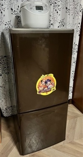 冷蔵庫と炊飯器