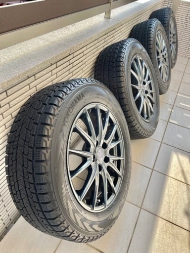 スタッドレスタイヤ 225/60R17 ホイール付き4本セット アルファード