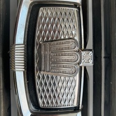 クラウングリルの画像