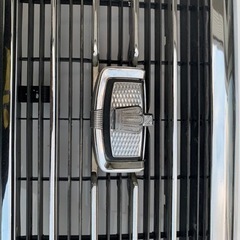 クラウングリルの画像