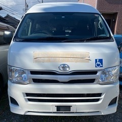 トヨタハイエースバン車いす仕様車 