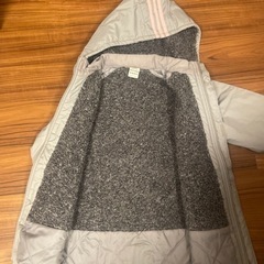 adidas ベンチコート　グレー　150cmの画像