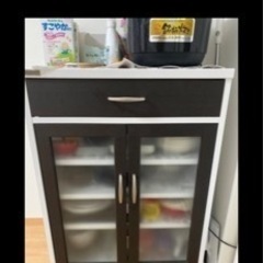 食器棚