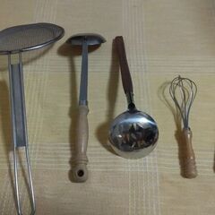 ◆【キッチン用品】⑤　　《５点セット》　　※湯豆腐すくいしゃもじ,etc。の画像