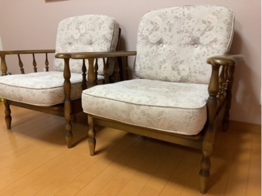 2脚セット　カリモク　1人掛けソファー