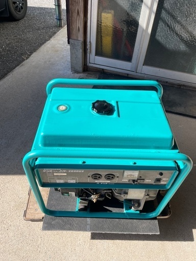 デンヨー発電機 ニューパワー　2600U2 2.6kVA 100V 60Hz ロビンOHCガソリンエンジン