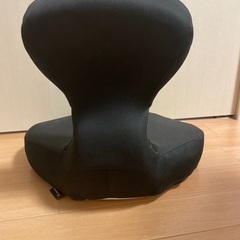 姿勢が良くなる座椅子の画像