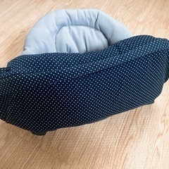 コンビ抱っこ紐　インサート付きの画像