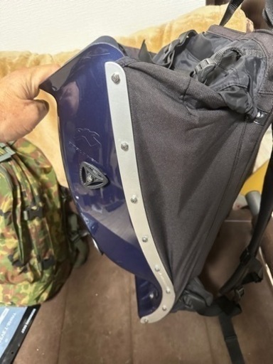 ボブルビー　メガロポリス25L